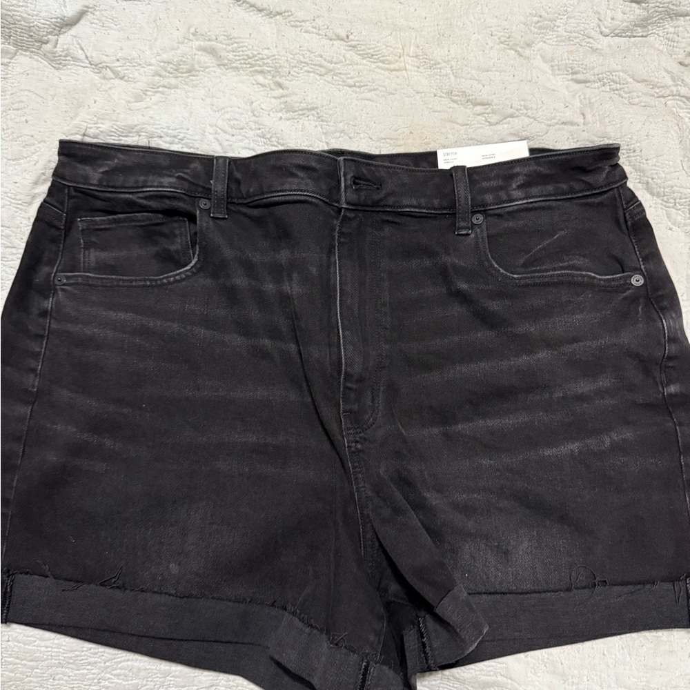 NWT!! American Eagle mom shorts